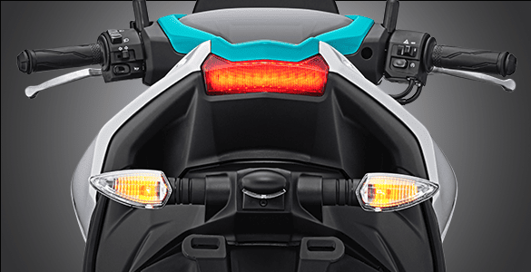 Sporty-Integrated Rear Handle Grip
